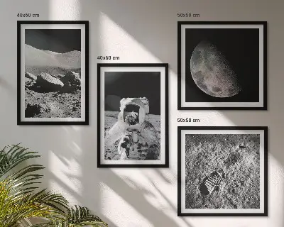 Dekorativní sada obrazů stopa astronauta na Měsíci