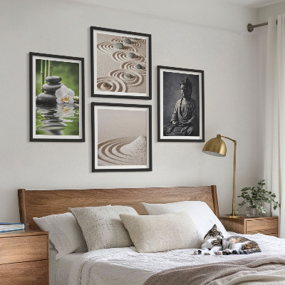 Moderní sada obrazů Relaxující Buddha na pláži