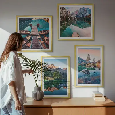Moderní sada obrazů odraz lesa v horských jezerech