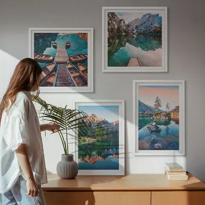 Moderní sada obrazů odraz lesa v horských jezerech