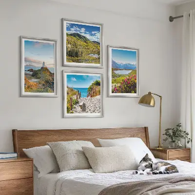 Moderní sada obrazů pláž, maják, hory, louky a květiny