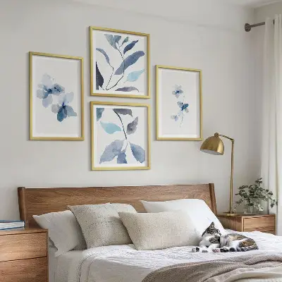 Sada obrazů Minimalistické modré květiny moderní provedení