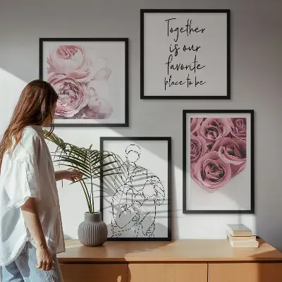 Dekorativní sada obrazů lineart s motivem růžové kytice