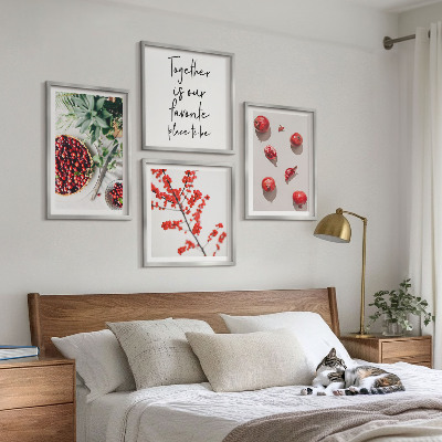 Moderní sada obrazů Červené plody rostlin minimalismus