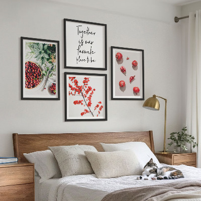 Moderní sada obrazů Červené plody rostlin minimalismus