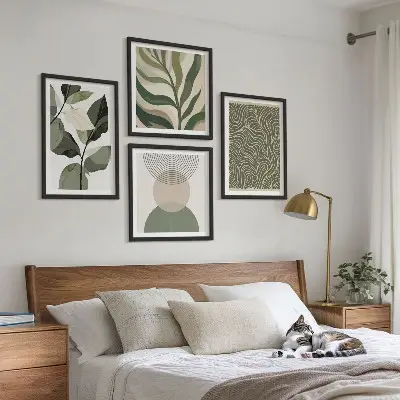 Moderní sada obrazů s abstraktními geometrickými tvary listů