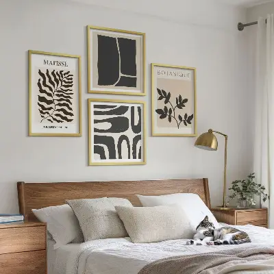 Sada minimalistických plakátů s rostlinami moderní provedení