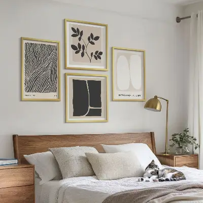 Sada obrazů s rostlinnými motivy minimalistické provedení