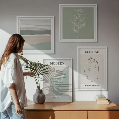Dekorativní sada obrazů s motivem abstraktních tvarů rostlin