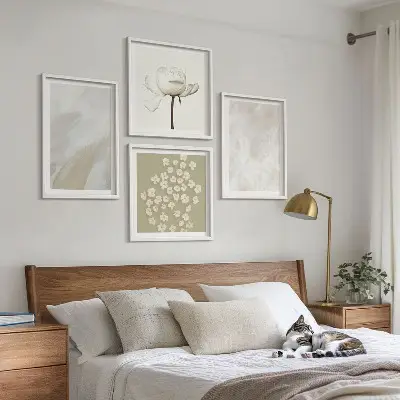 Moderní sada obrazů s motivem květin v módním boho stylu s texturou