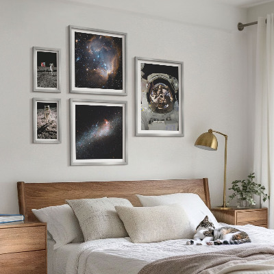 Poliptyk v rámu Astronauti přistávají na Měsíci