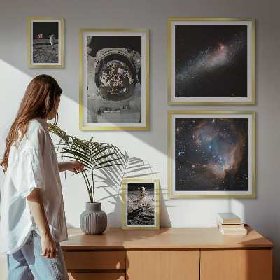 Poliptyk v rámu Astronauti přistávají na Měsíci