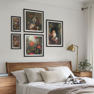 Sada obrazů do ložnice Květinové kočky ve vintage stylu