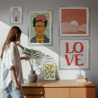 Sada obrazů do ložnice Žena s květinami v boho stylu
