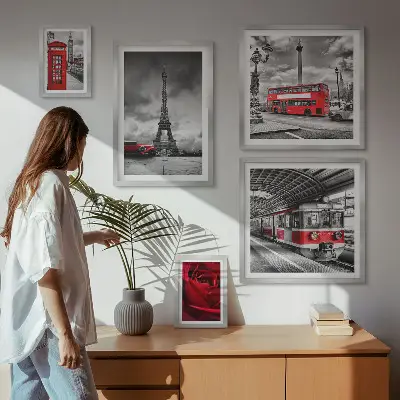 Sada obrazů do ložnice architektonické ikony a vozidla