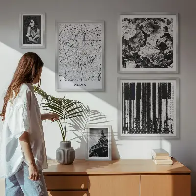 Poliptyk v rámu elegantní architektura v pařížském stylu