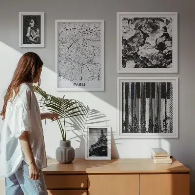 Poliptyk v rámu elegantní architektura v pařížském stylu