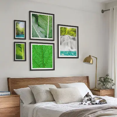 Sada obrazů do ložnice tropické palmové vodopády