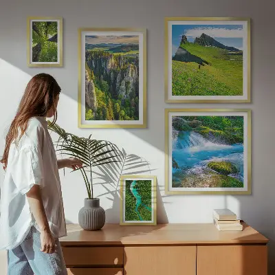 Sada obrazů do ložnice s motivem krajiny hor, řek a lesů
