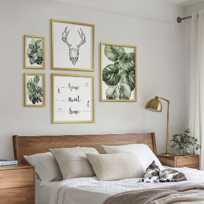 Sada obrazů do ložnice Rostlinné motivy s přírodním domovem