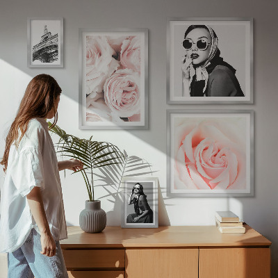 Sada obrazů do ložnice Stylové a elegantní portréty růží