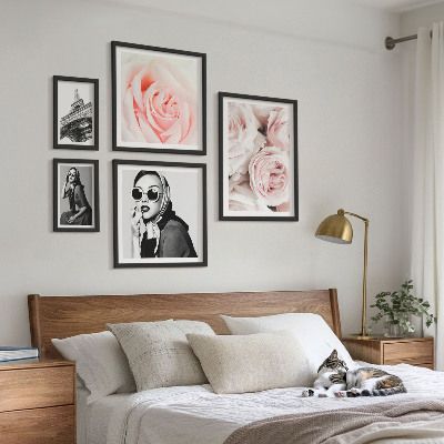 Sada obrazů do ložnice Stylové a elegantní portréty růží