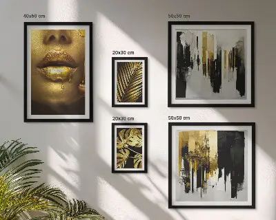 Polyptych v rámu s motivem glamour rostlin a tváří