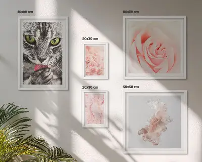 Poliptyk v rámu kočičí růže v jemných odstínech