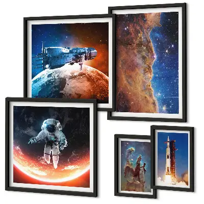Vesmírné cestování galaxií poliptyk v rámu