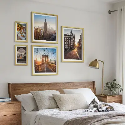 Okouzlující městská architektura poliptyk v rámu