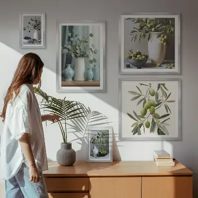 Dekorace Zelené olivy ve váze v rámu jako polyptych