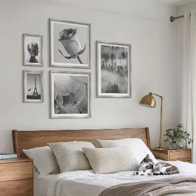 Sada obrazů do ložnice černobílé městské motivy v přírodě