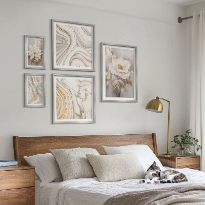 Sada obrazů do ložnice Abstraktní květinové motivy, elegance