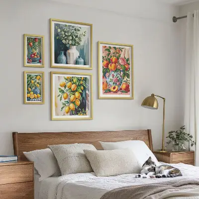 Sada obrazů do ložnice s ovocnou květinovou kompozicí