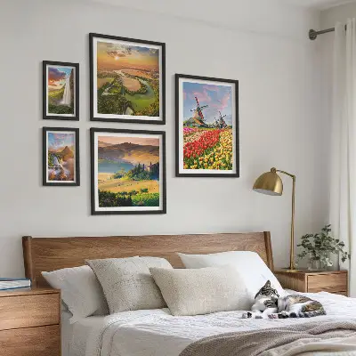 Sada obrazů do ložnice s motivy přírodní krajiny s vodopády a větrnými mlýny