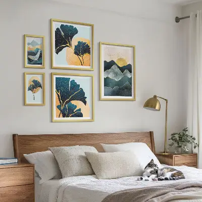 Sada obrazů do ložnice stylové horské a rostlinné krajiny