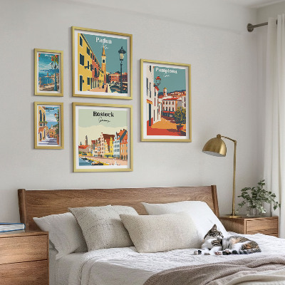 Poliptyk v rámu Evropská města s výhledem na architekturu