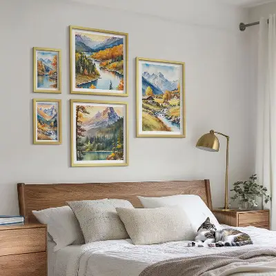 Sada obrazů do ložnice horské krajiny s říčním údolím