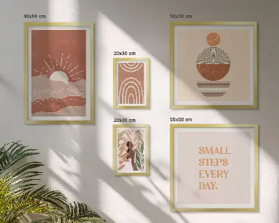 Poliptyk v rámu s motivem pozitivních sloganů v boho stylu