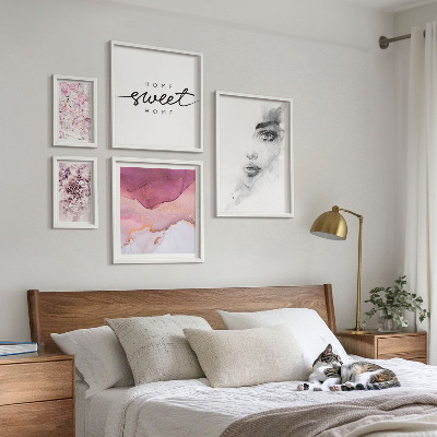Poliptyk v rámu Portréty žen, květiny, pastel