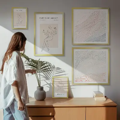Formy krásy, siluety linií poliptyk v rámu