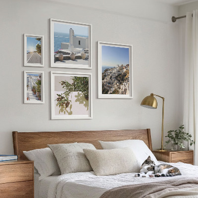 Sada obrazů do ložnice Malebné výhledy na Santorini