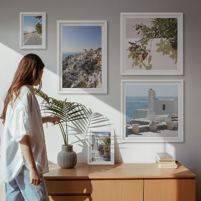 Sada obrazů do ložnice Malebné výhledy na Santorini