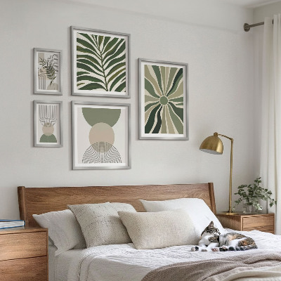 Sada obrazů do ložnice Stylová grafika se zelení