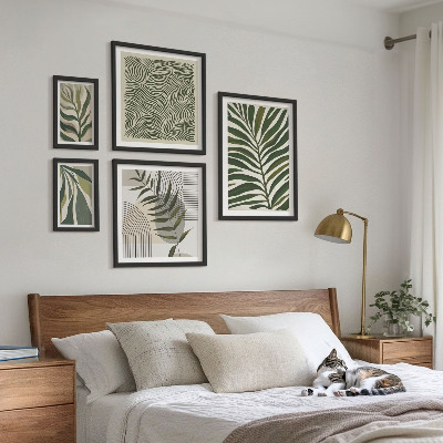 Sada obrazů do ložnice Moderní rostlinné vzory