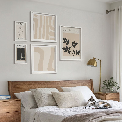 Sada obrazů do ložnice Stylová abstraktní grafika rostlin