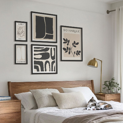 Sada obrazů do ložnice Stylová abstraktní grafika rostlin