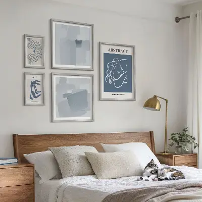 Stylové minimalistické abstrakce poliptyk v rámu