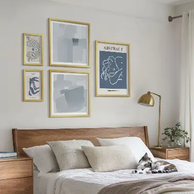 Stylové minimalistické abstrakce poliptyk v rámu