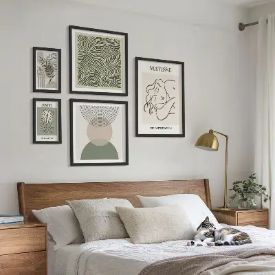 Sada obrazů do ložnice minimalistické rostlinné kompozice
